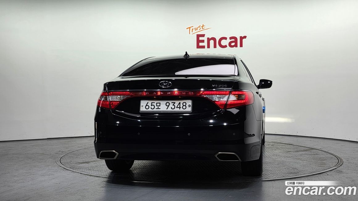 Hyundai Grandeur 2016