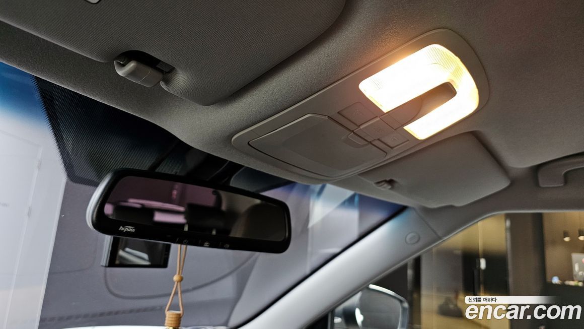 KG_Mobility_Ssangyong TIBOLI 2015