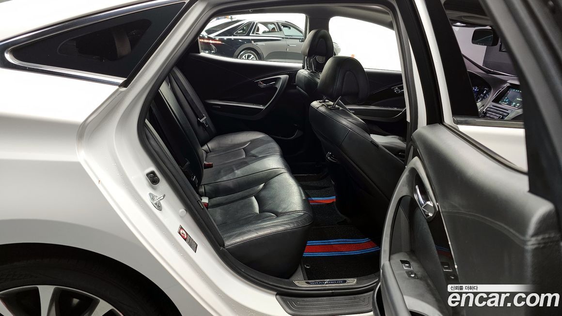 Hyundai Grandeur 2016