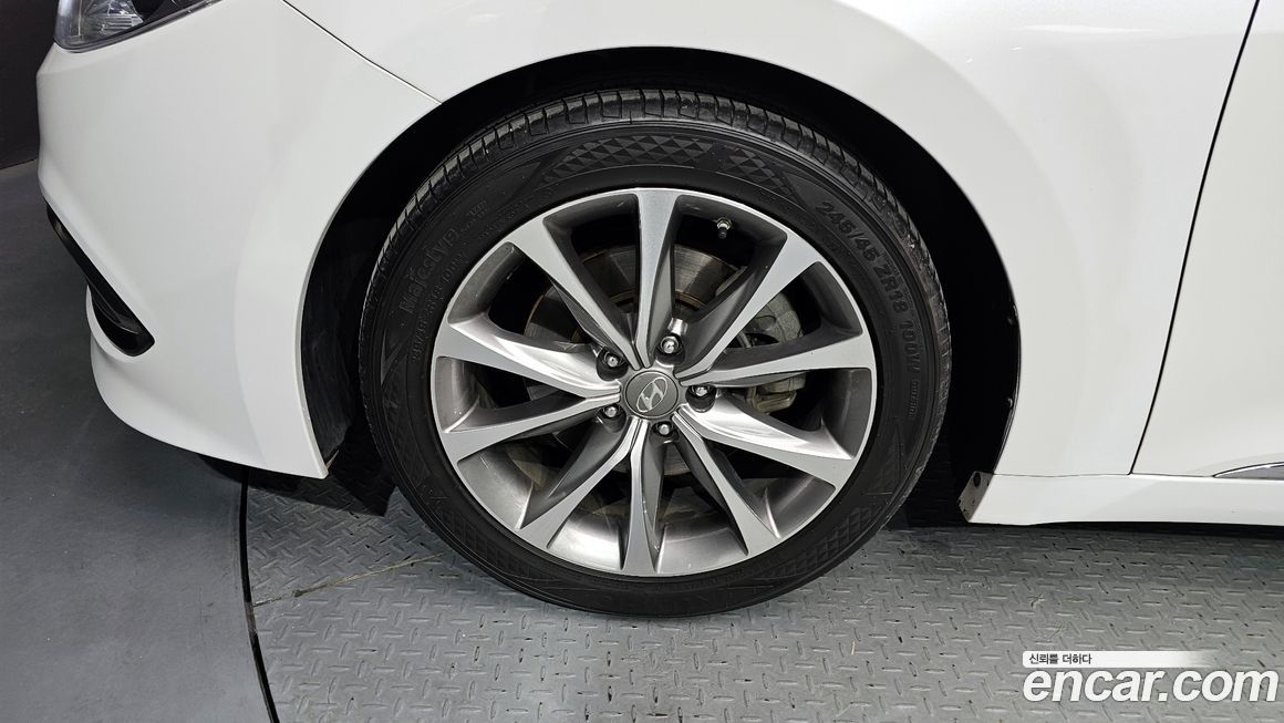 Hyundai Grandeur 2016