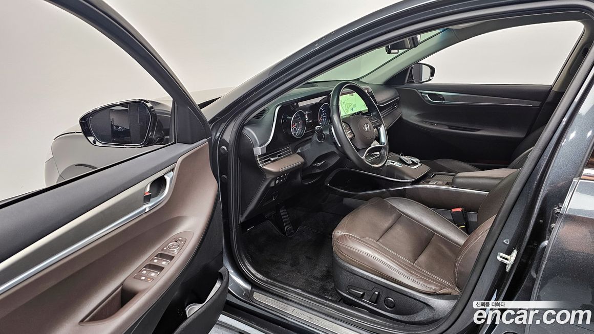 Hyundai Grandeur 2021