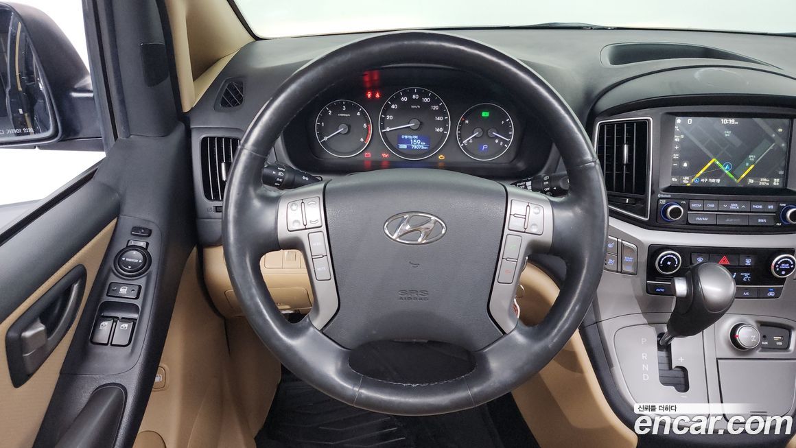 Hyundai Starex 2018