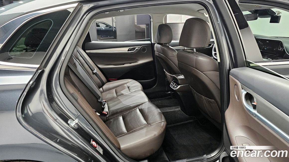 Hyundai Grandeur 2021