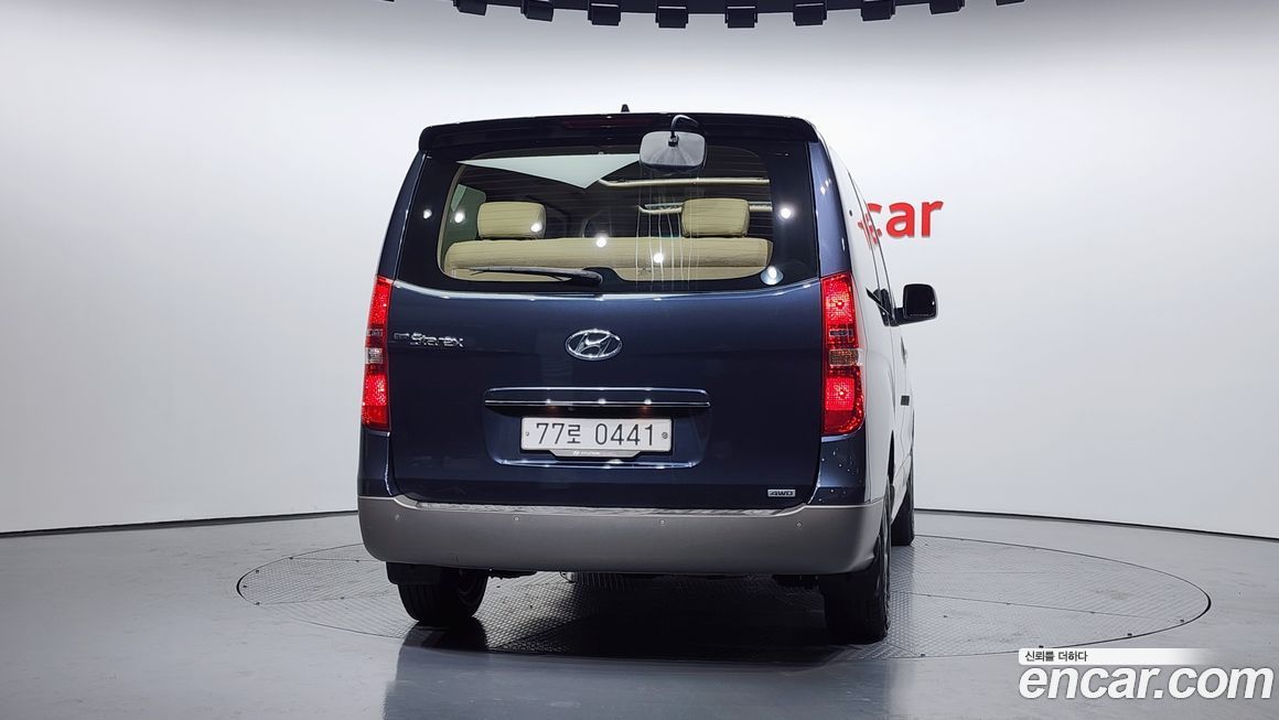 Hyundai Starex 2018
