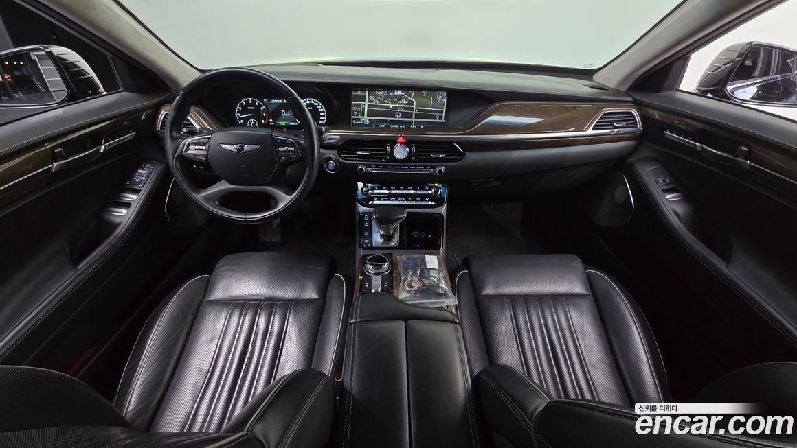 Genesis EQ900 2016
