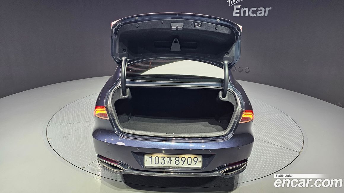 Hyundai Grandeur 2020