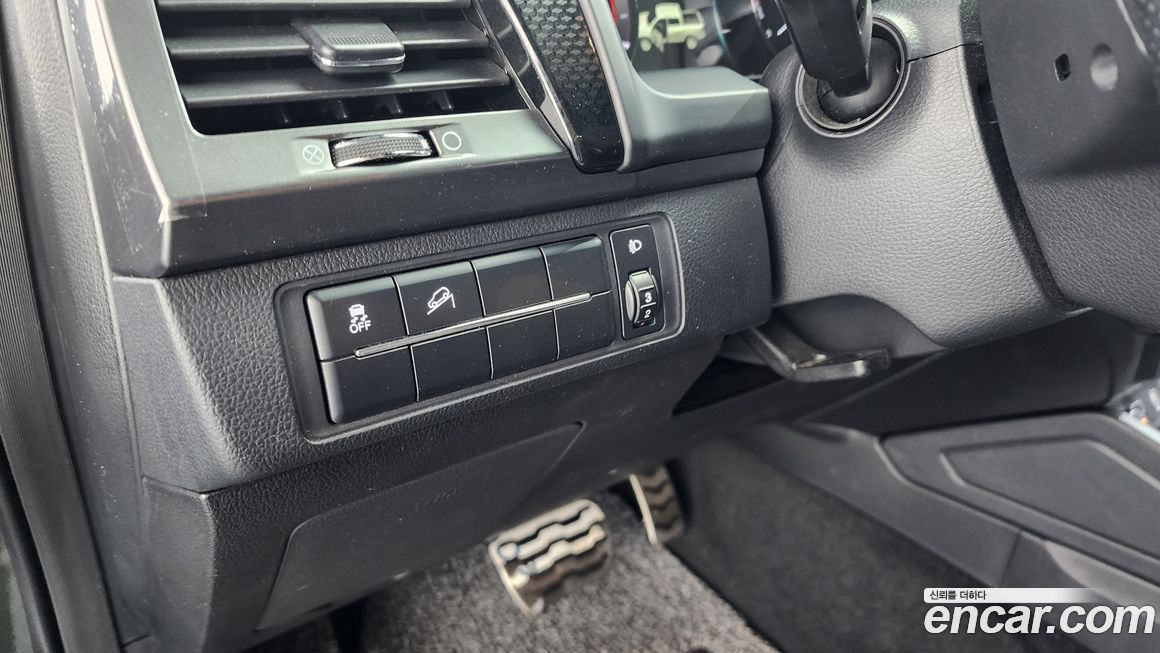 KG_Mobility_Ssangyong Rexton 2021