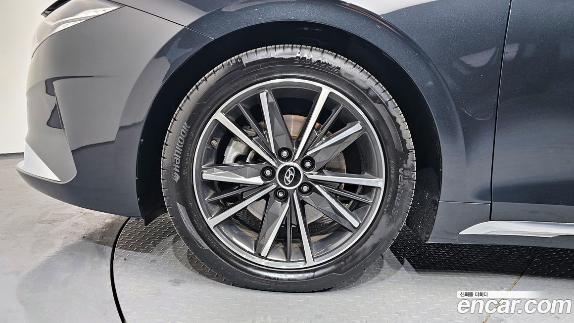 Hyundai Grandeur 2021