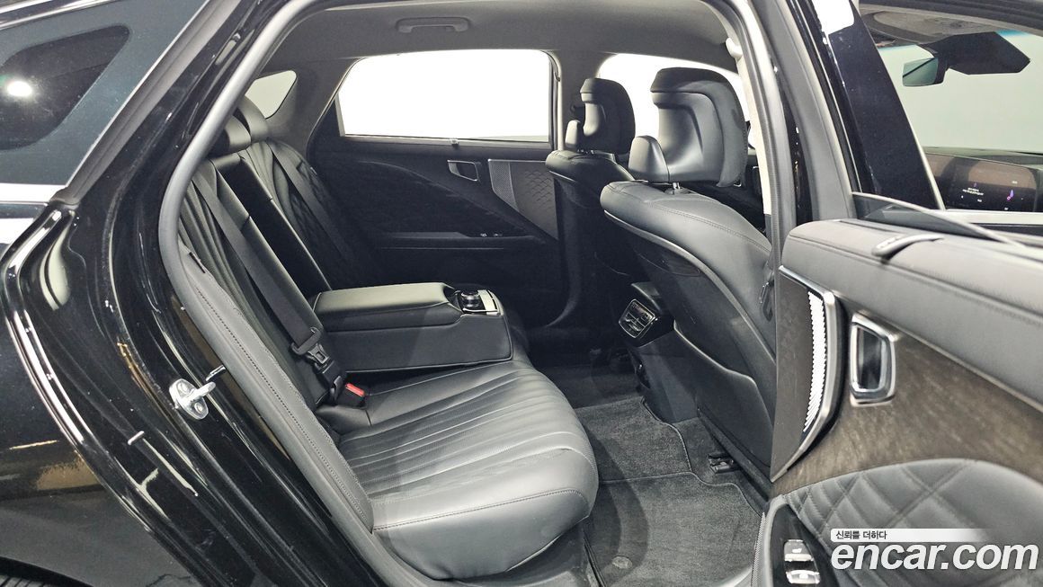 Kia K8 2024