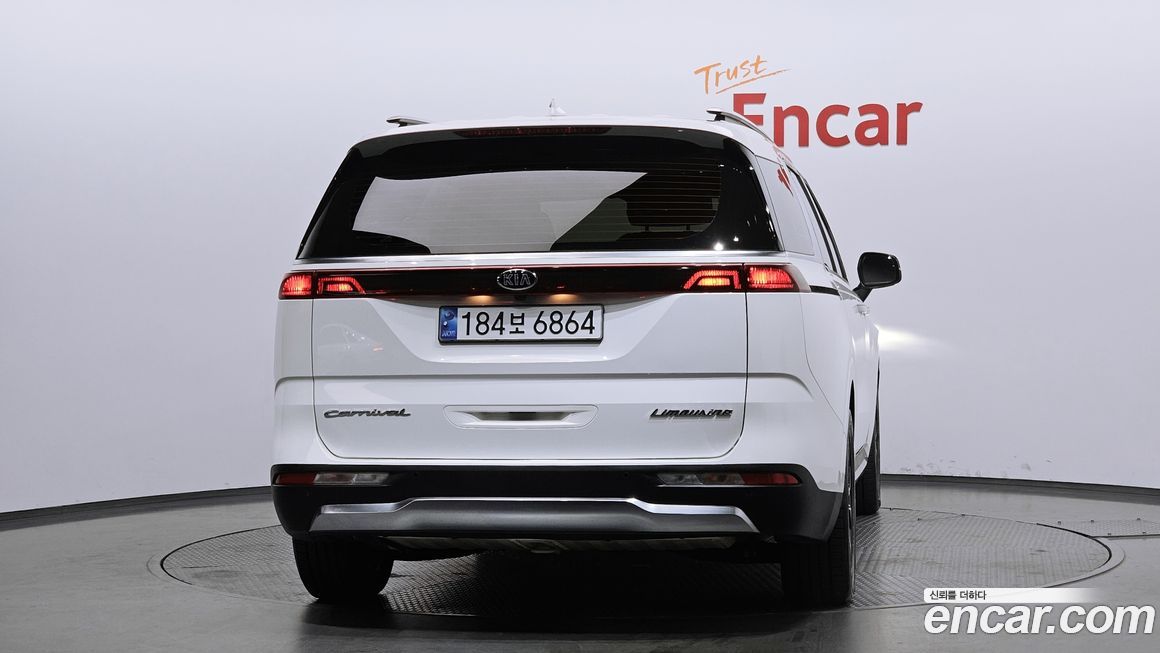 Kia Canival 2021