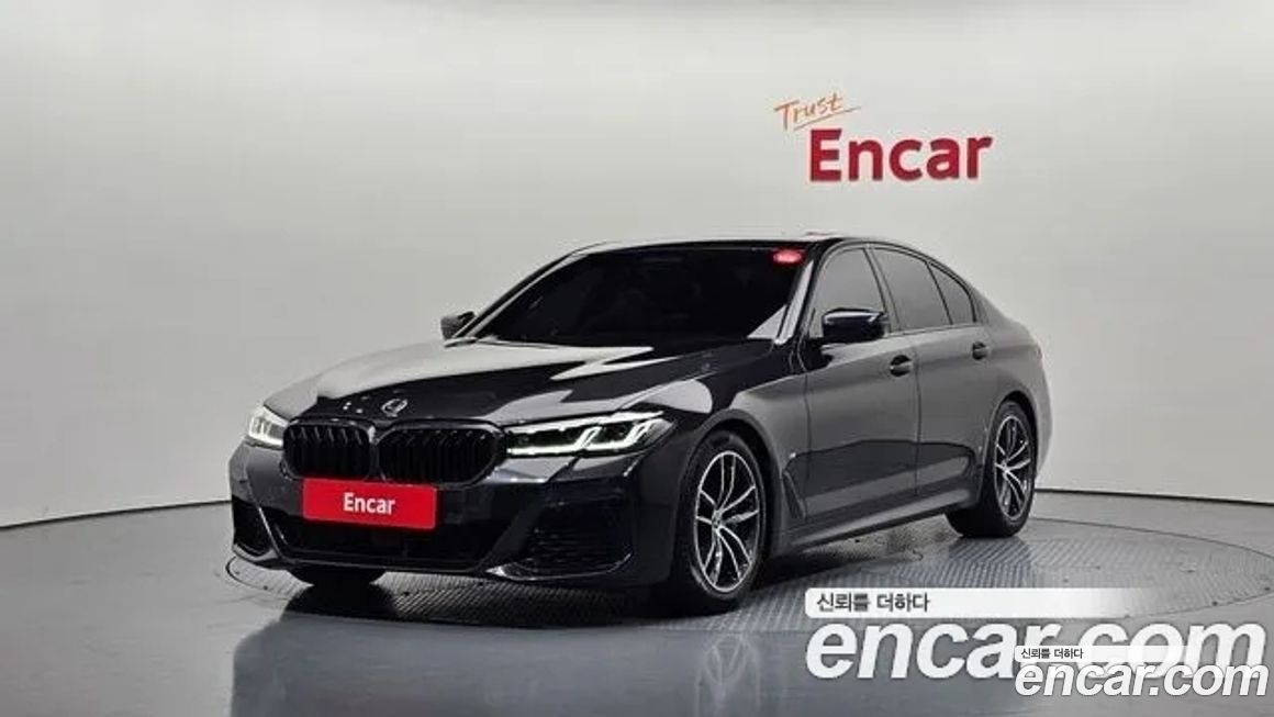 BMW 5-Series 2022