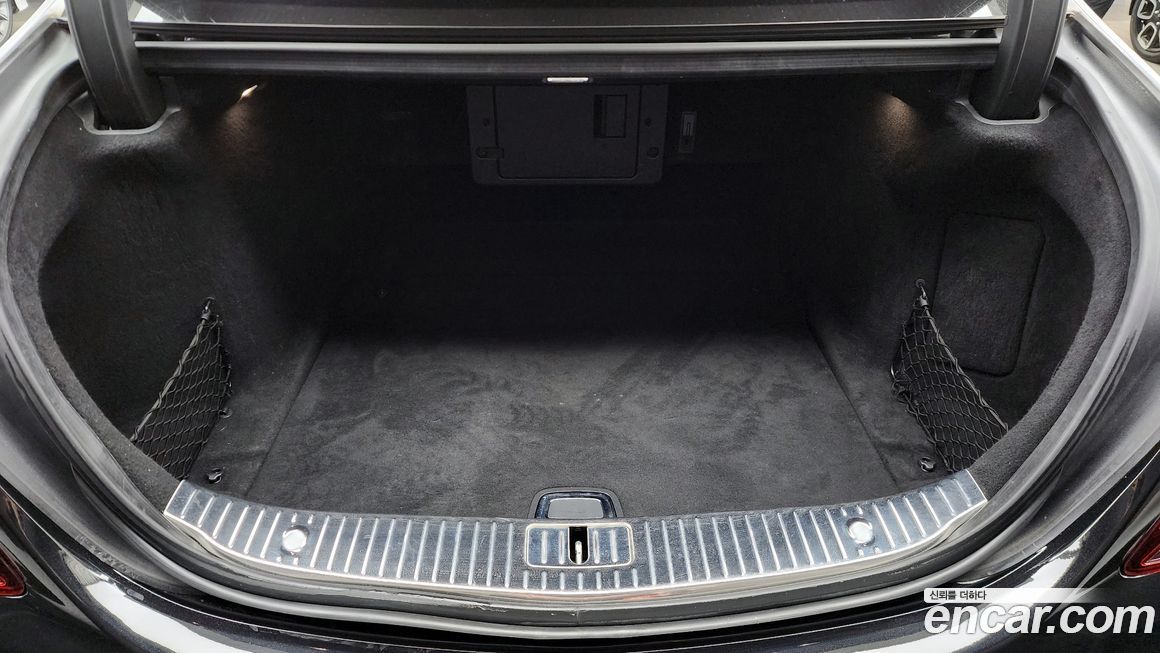 Mercedes-Benz S-Class 2015