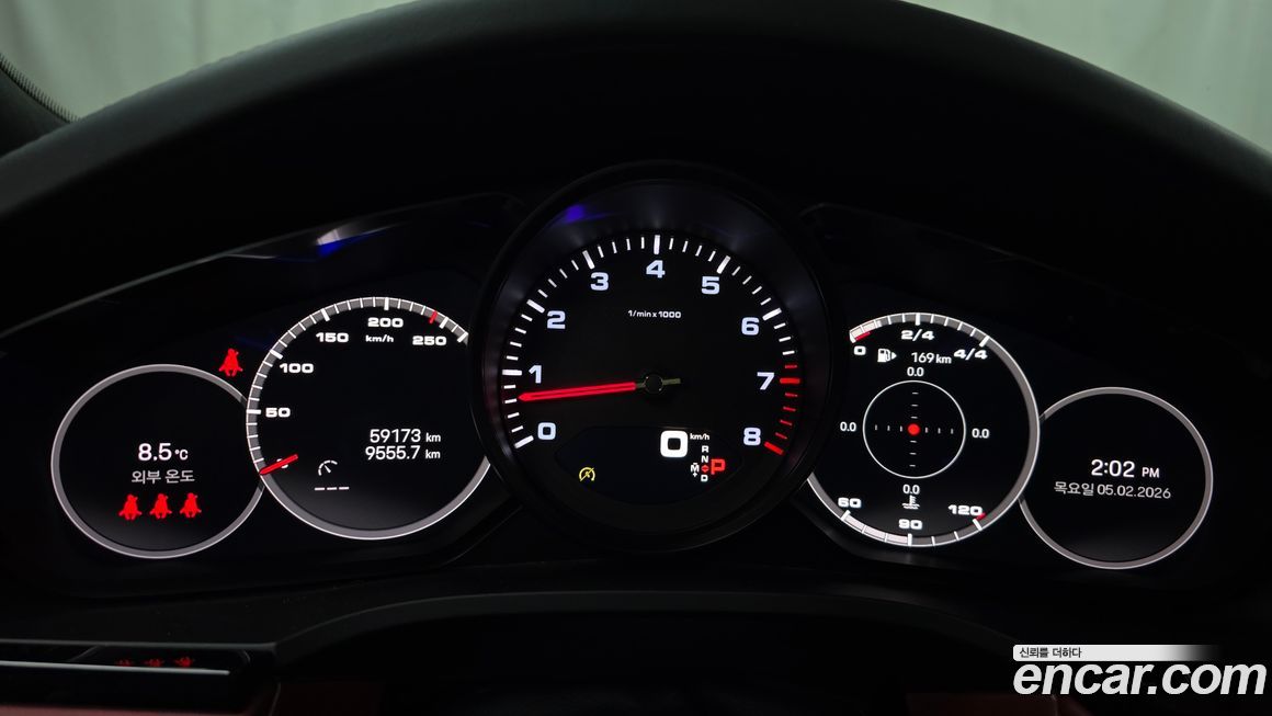 Porsche Cayenne 2022