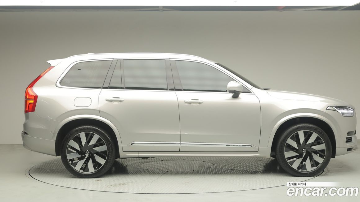 Volvo XC90 2024