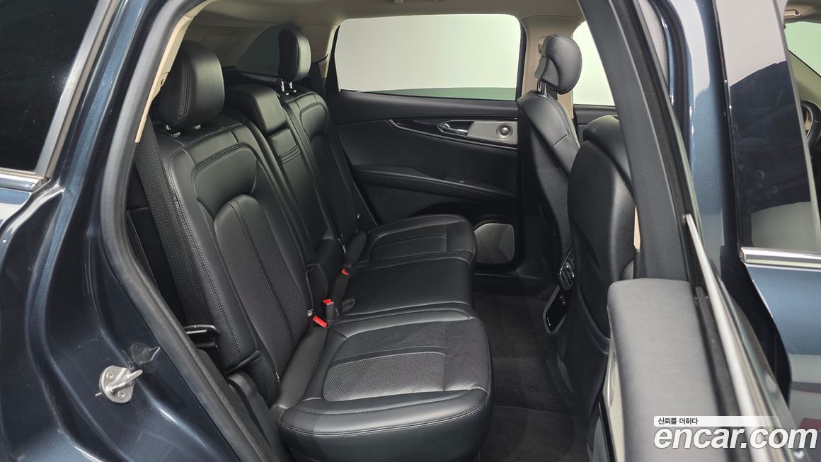 Lincoln Nautilus 2022