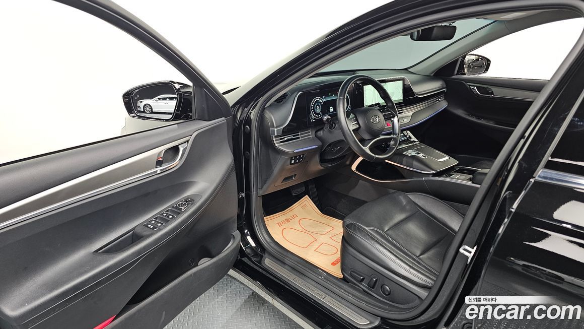 Hyundai Grandeur 2022