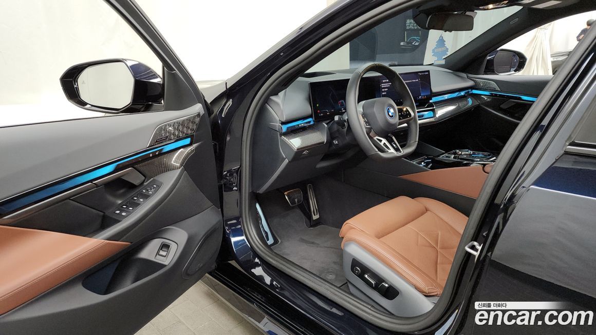 BMW i5 2024