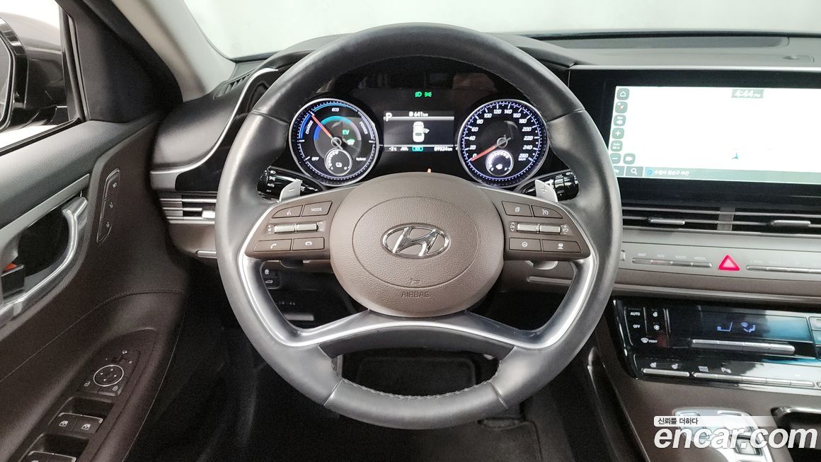 Hyundai Grandeur 2022