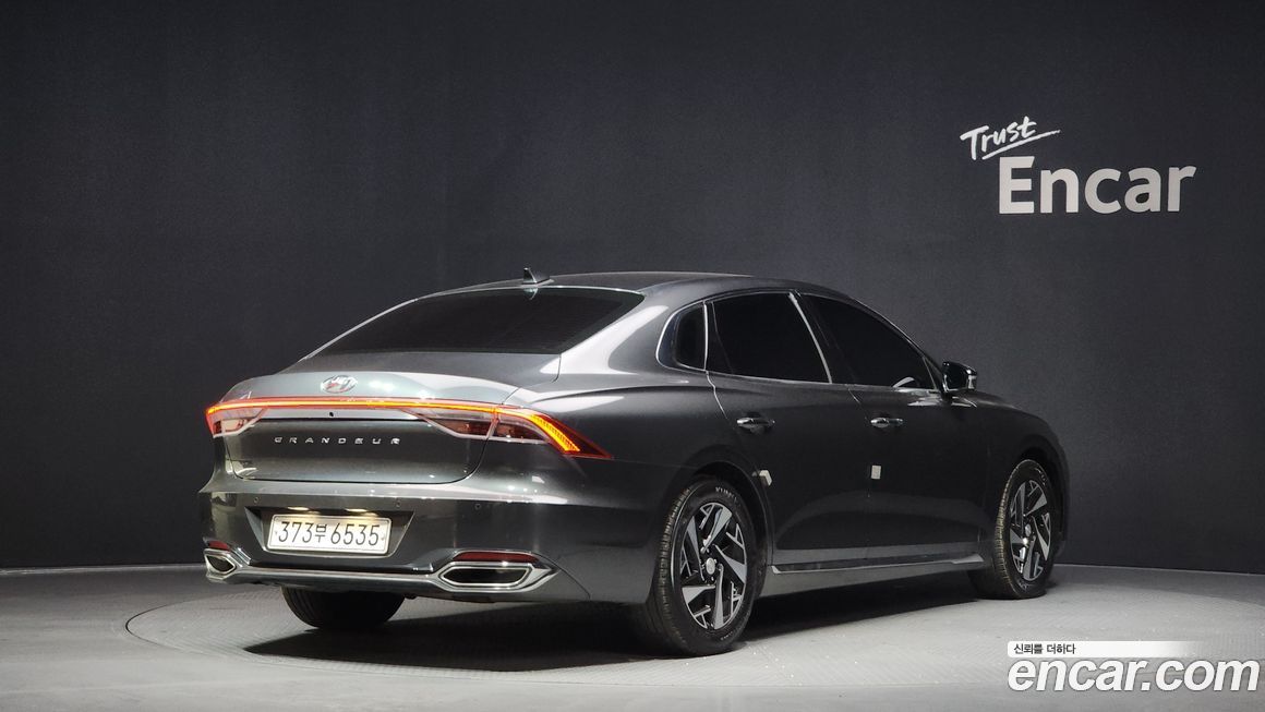 Hyundai Grandeur 2022
