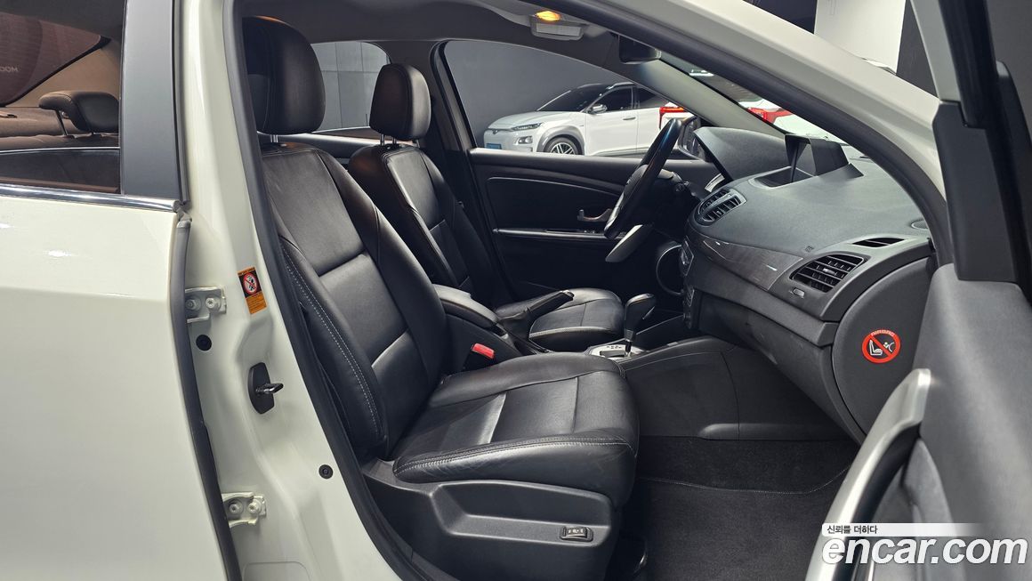 Renault-KoreaSamsung SM3 2012