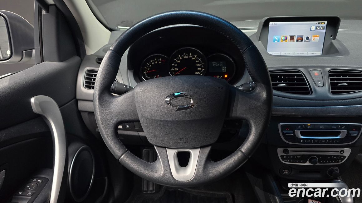 Renault-KoreaSamsung SM3 2012