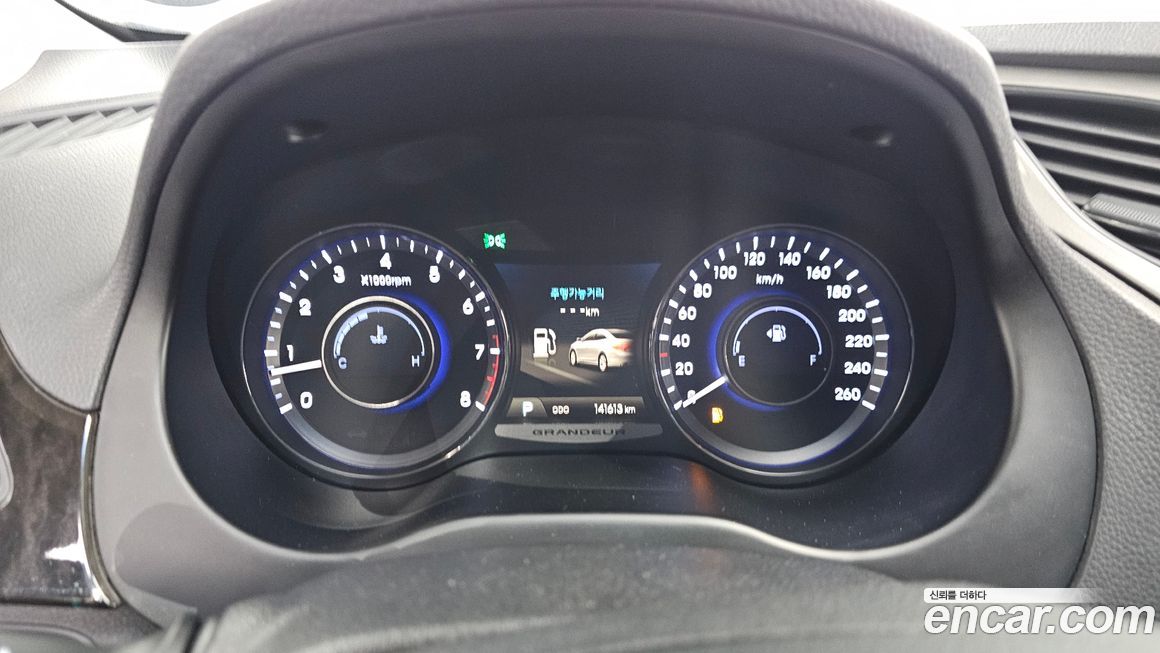 Hyundai Grandeur 2011