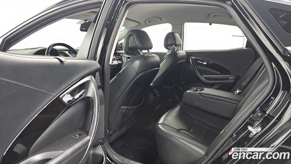 Hyundai Grandeur 2011