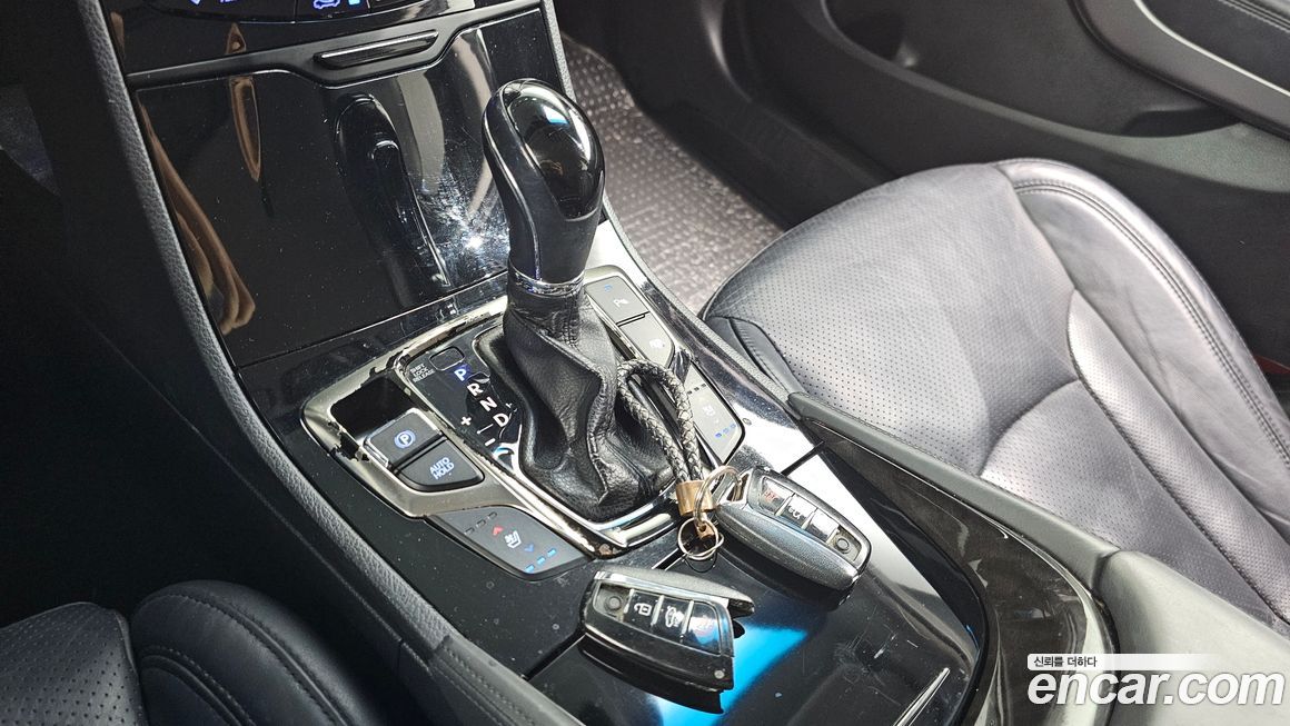 Hyundai Grandeur 2011