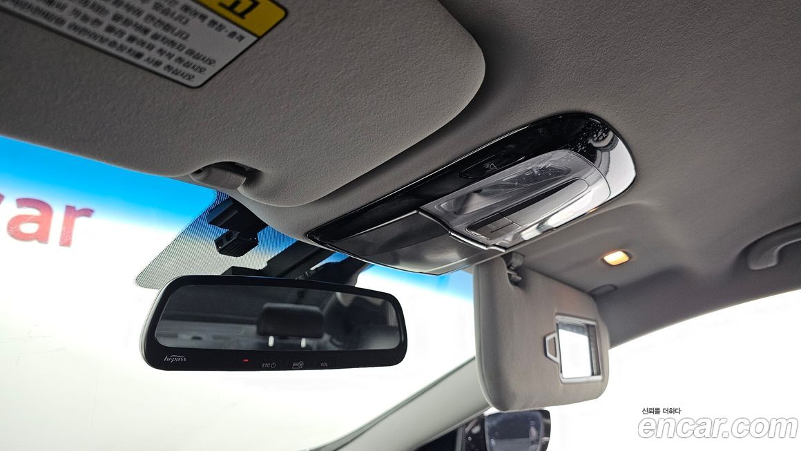 Hyundai Grandeur 2011