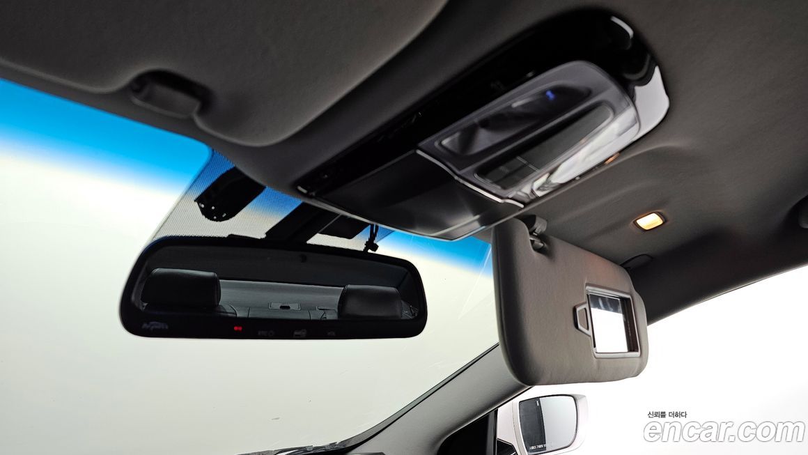 Hyundai Grandeur 2012