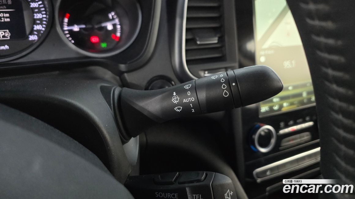 Renault-KoreaSamsung SM6 2017