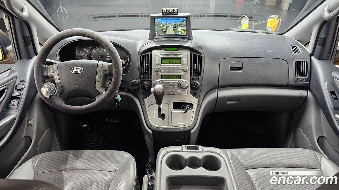 Hyundai Starex 2013