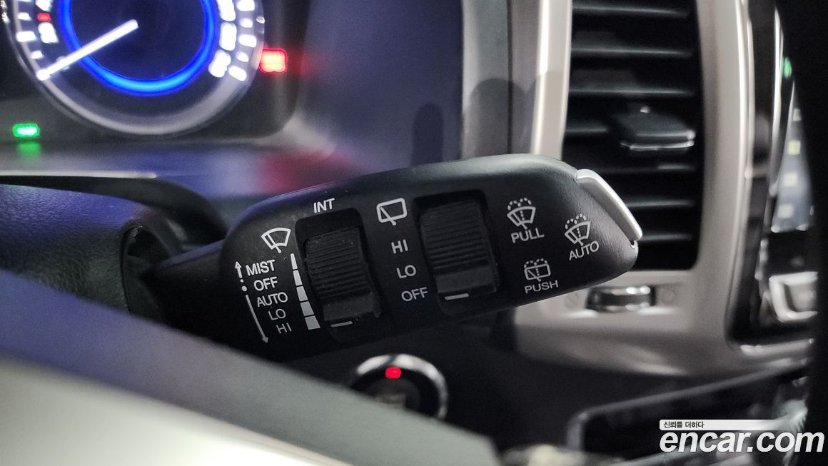 KG_Mobility_Ssangyong Rexton 2018