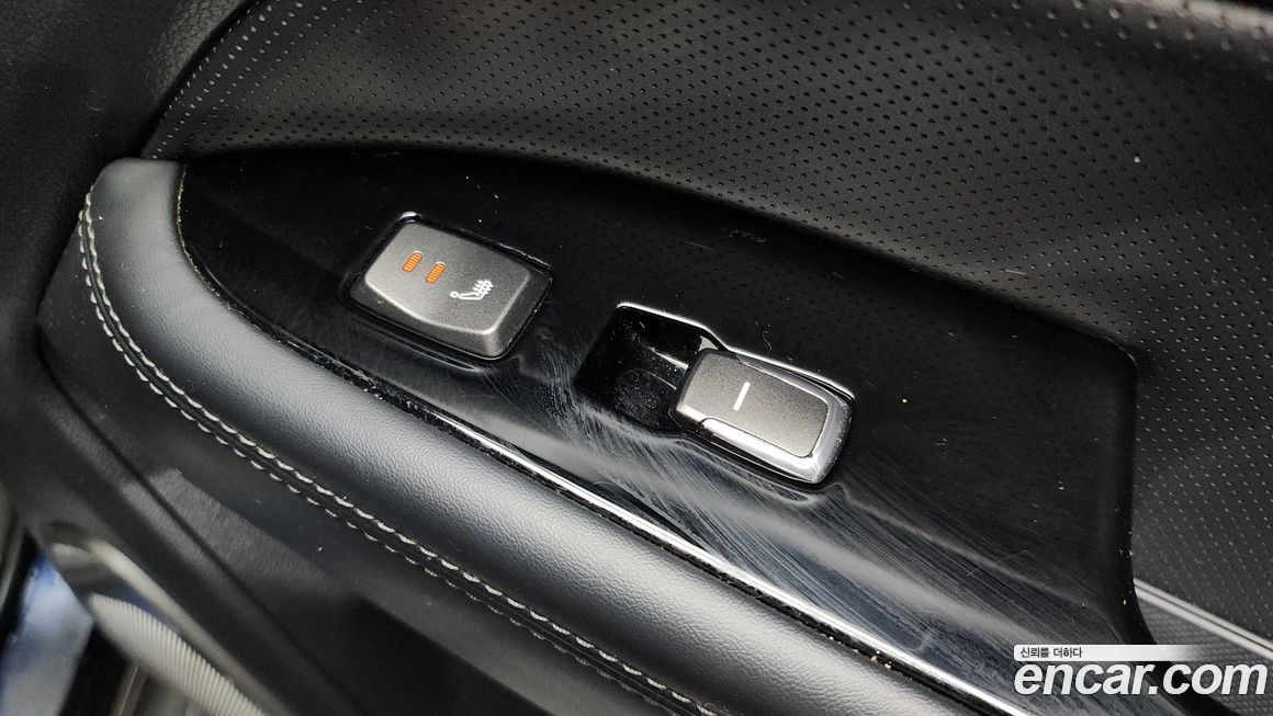 KG_Mobility_Ssangyong Rexton 2018