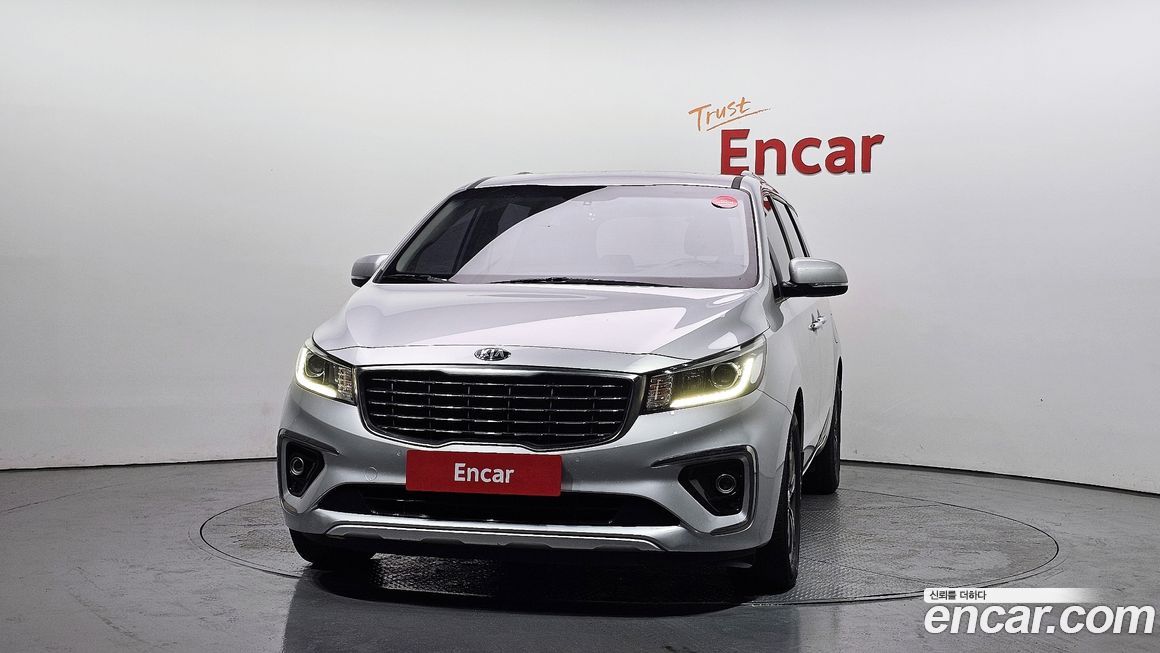 Kia Canival 2019