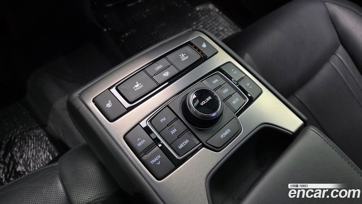 Hyundai Genesis 2015