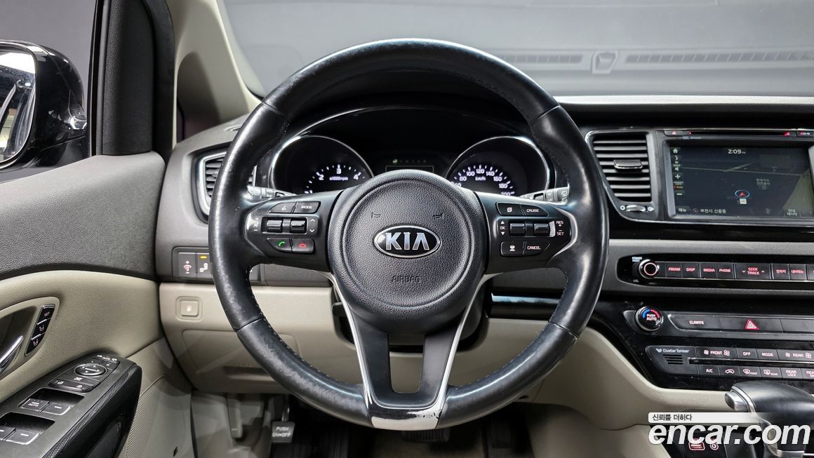 Kia Canival 2018
