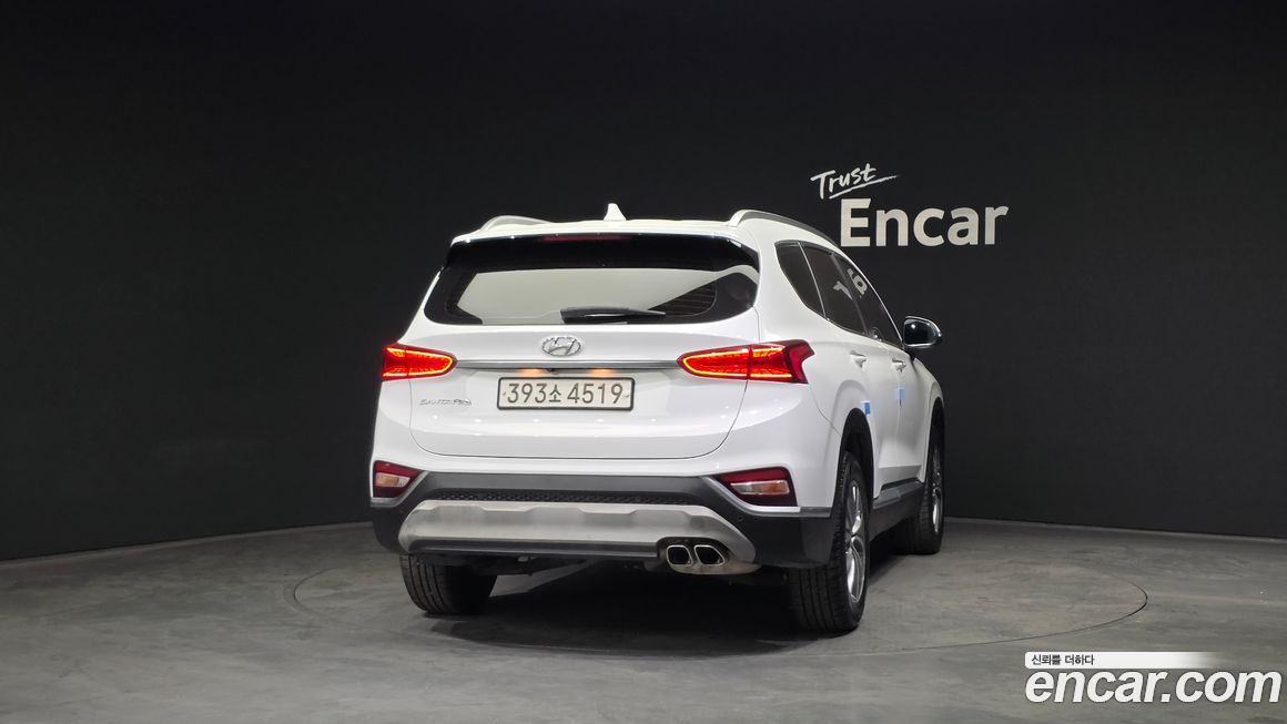 Hyundai Santafe 2020