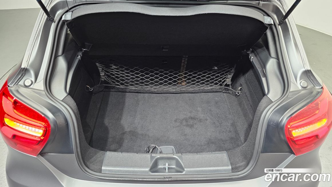 Mercedes-Benz A-Class 2018