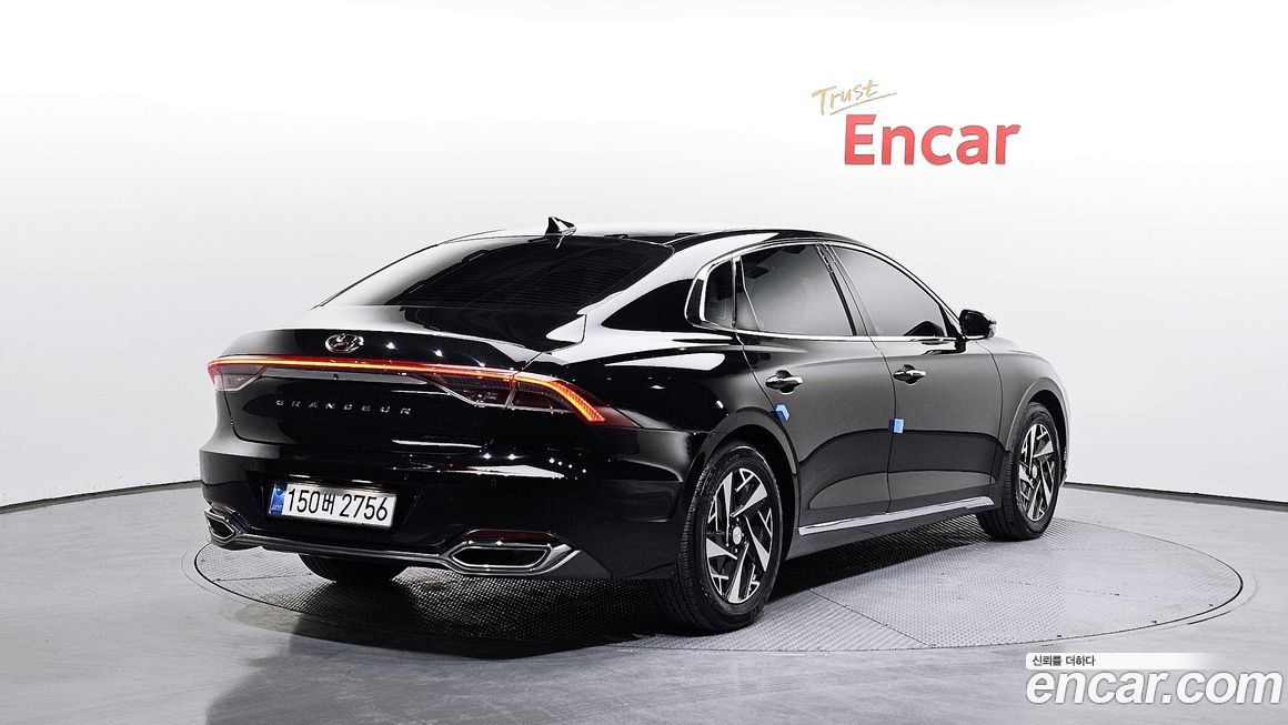 Hyundai Grandeur 2022