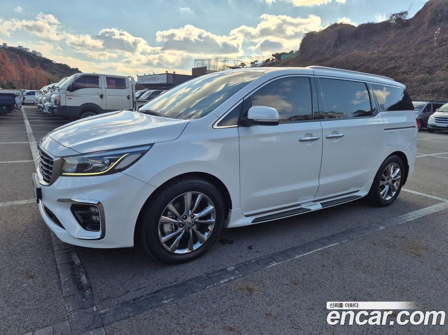 Kia Canival 2019