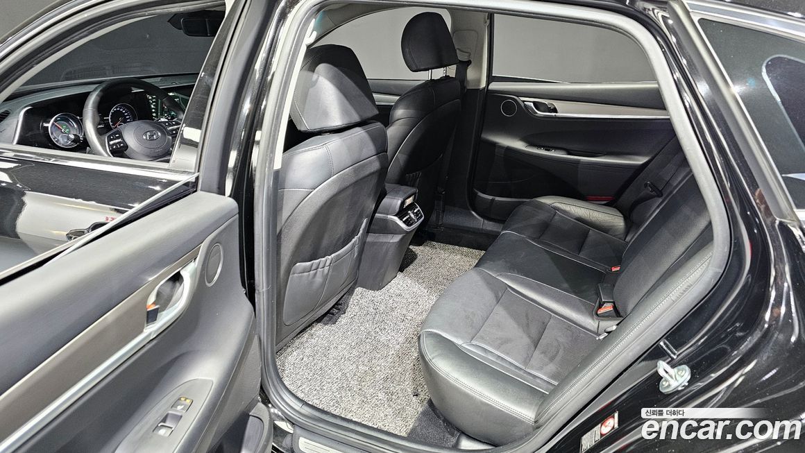 Hyundai Grandeur 2021