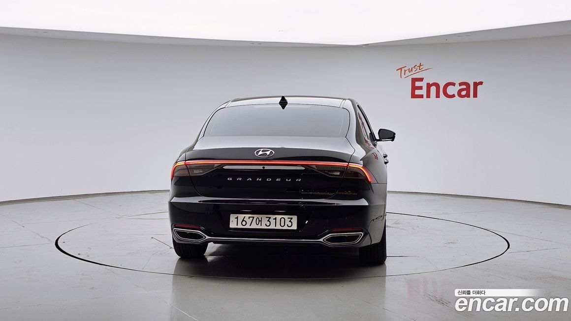 Hyundai Grandeur 2022