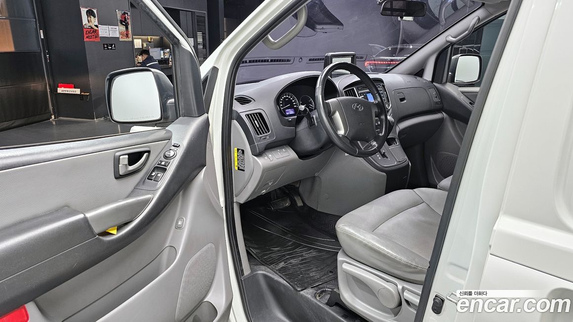 Hyundai Starex 2019