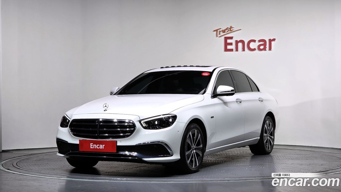 Mercedes-Benz E-Class 2021