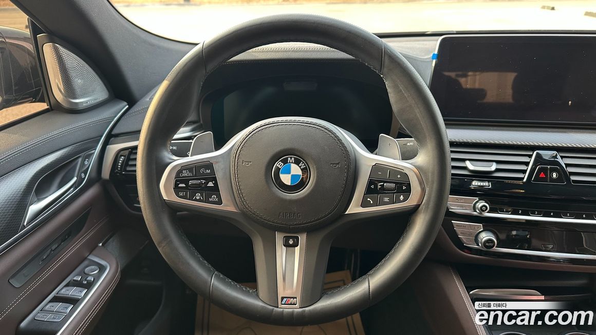 BMW Gran Turismo 2023