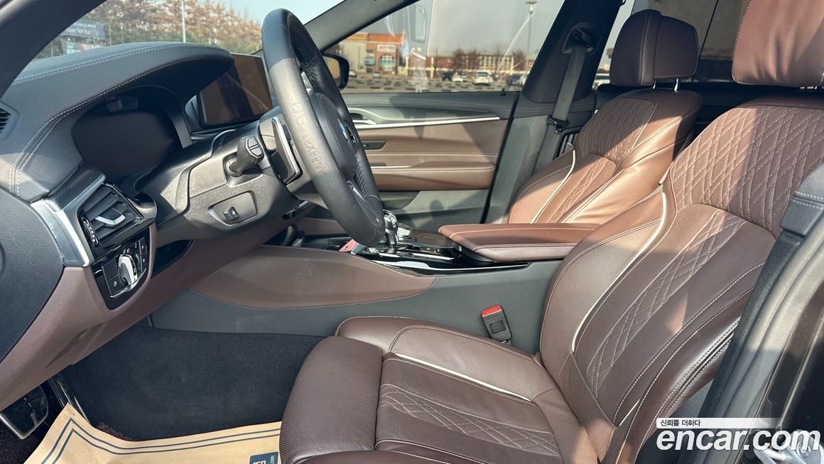 BMW Gran Turismo 2023