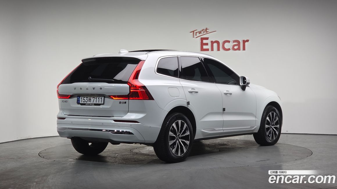 Volvo XC60 2023