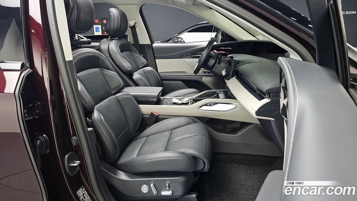 Lincoln Nautilus 2024