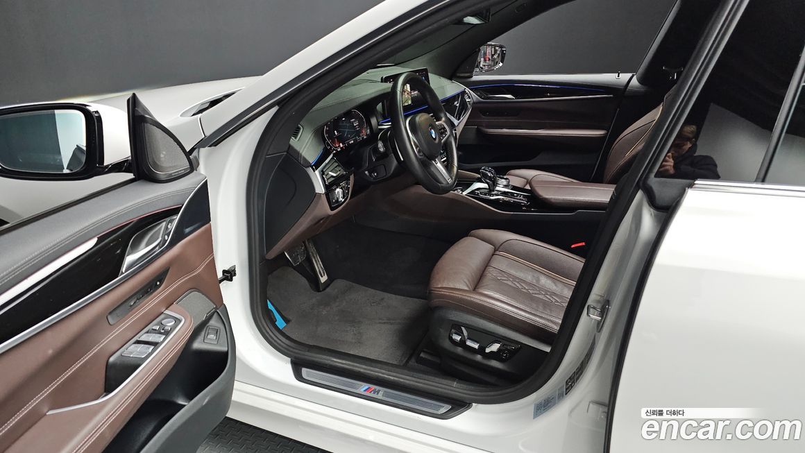 BMW Gran Turismo 2024